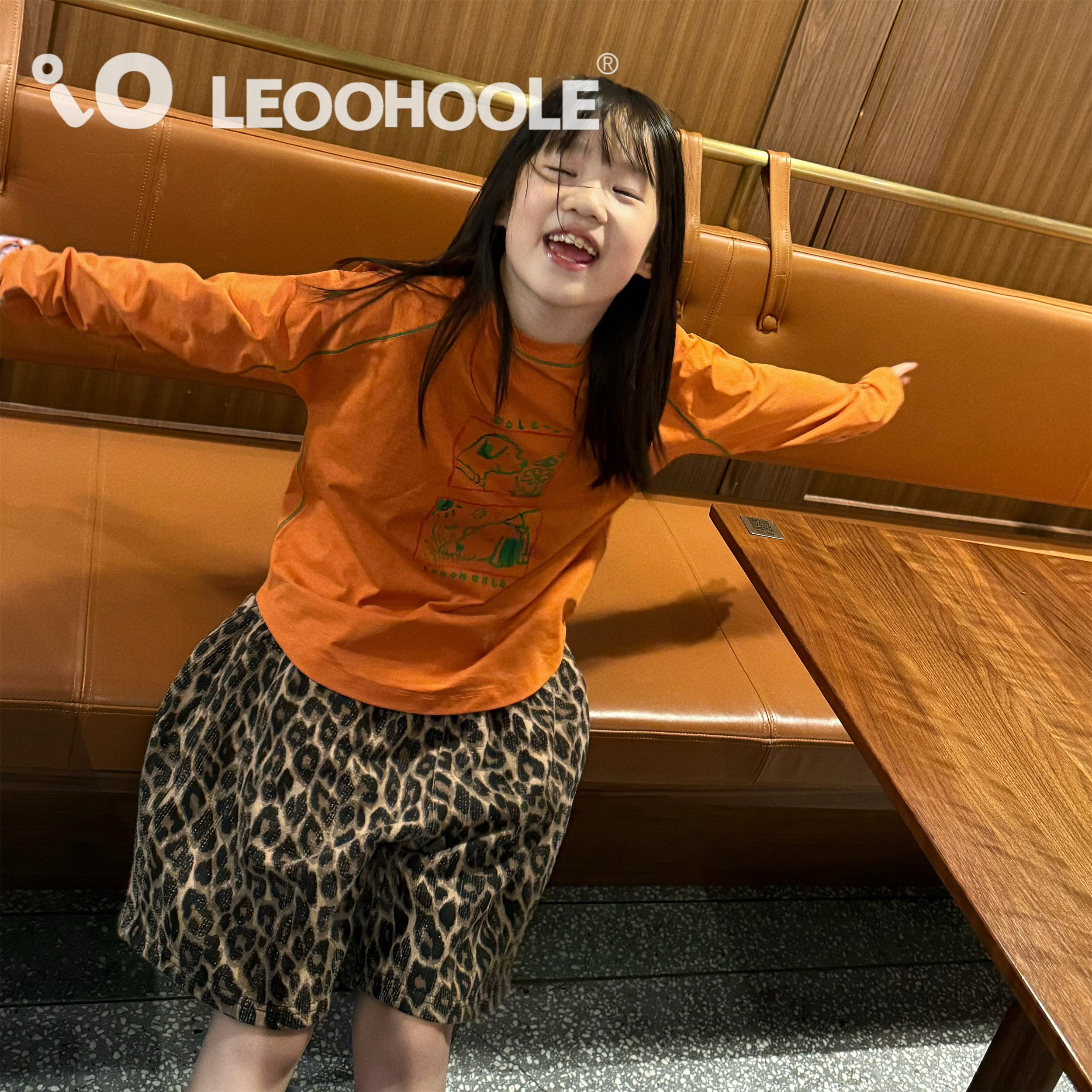 LEOOHOOLE | 哦哦乐 吸湿速干凉感10A抗菌50+防晒衣手绘长袖T恤图片