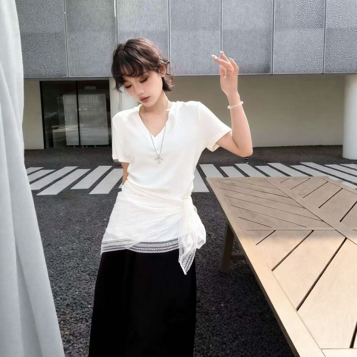 不对称侧开叉短袖黑色t恤女2026新款春夏欧洲站修身显瘦两件套潮