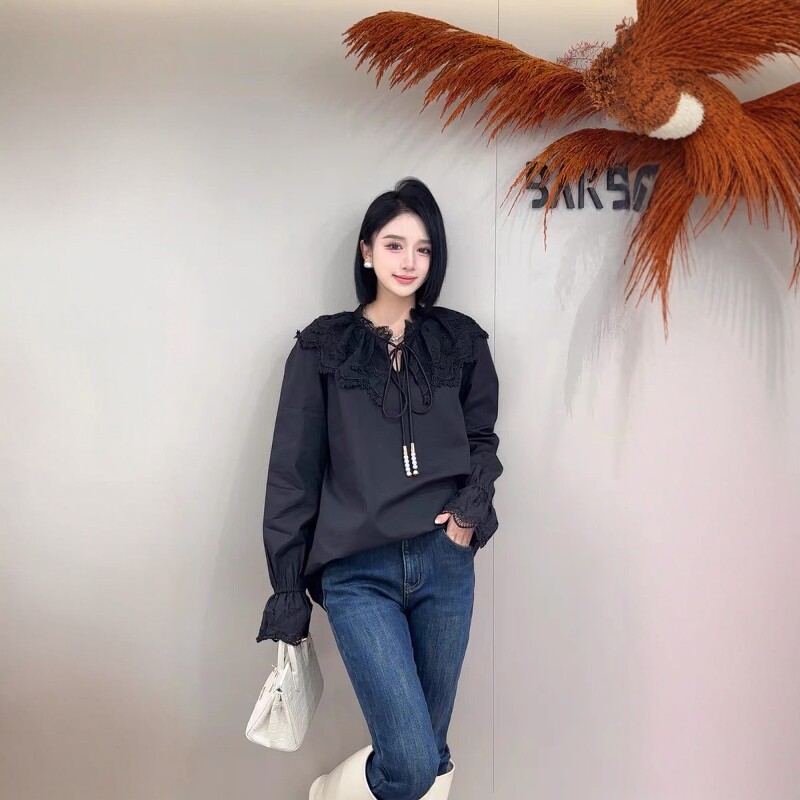 娃娃领拼蕾丝系带套头白衬衫女潮