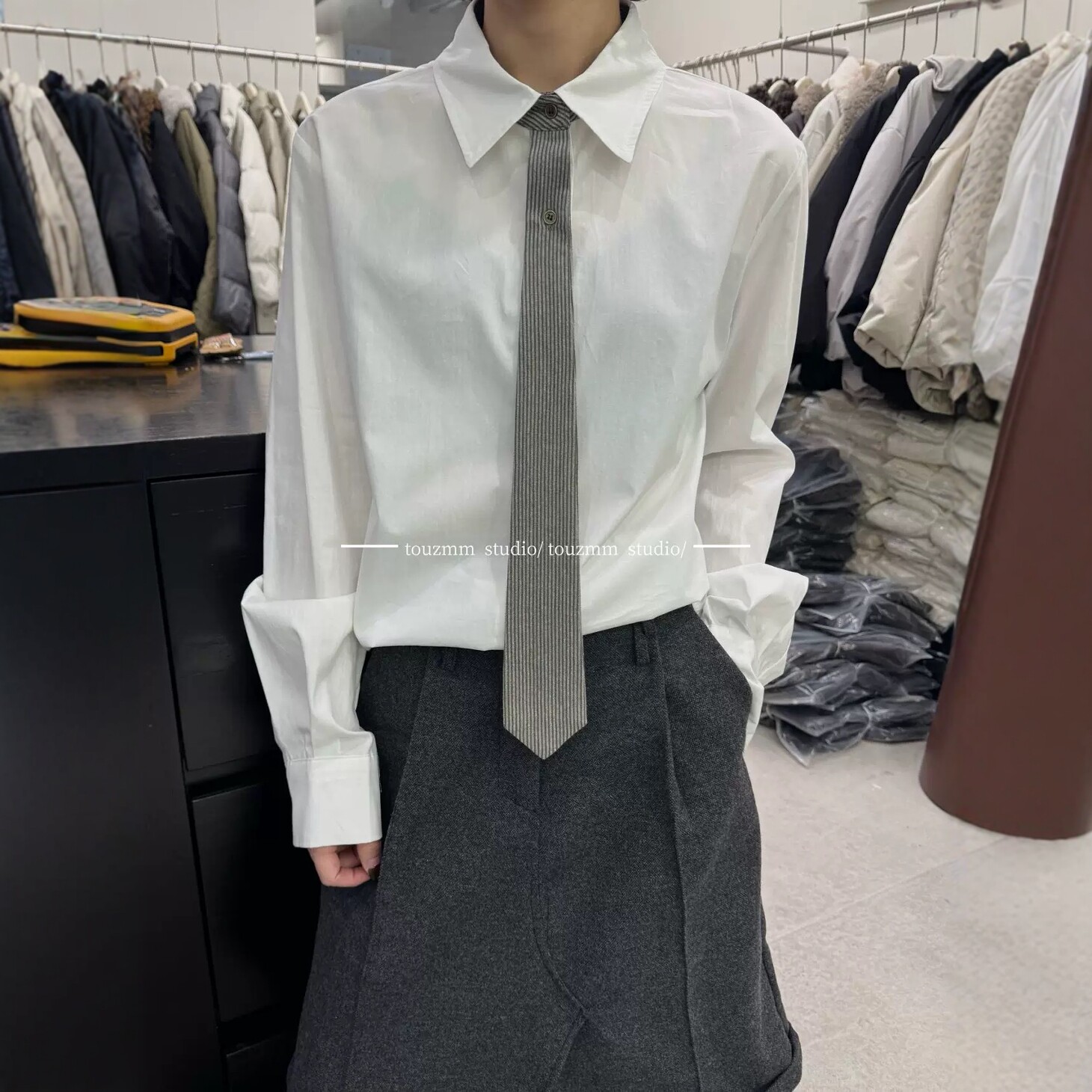 御姐风条纹领带白色衬衫女2025秋