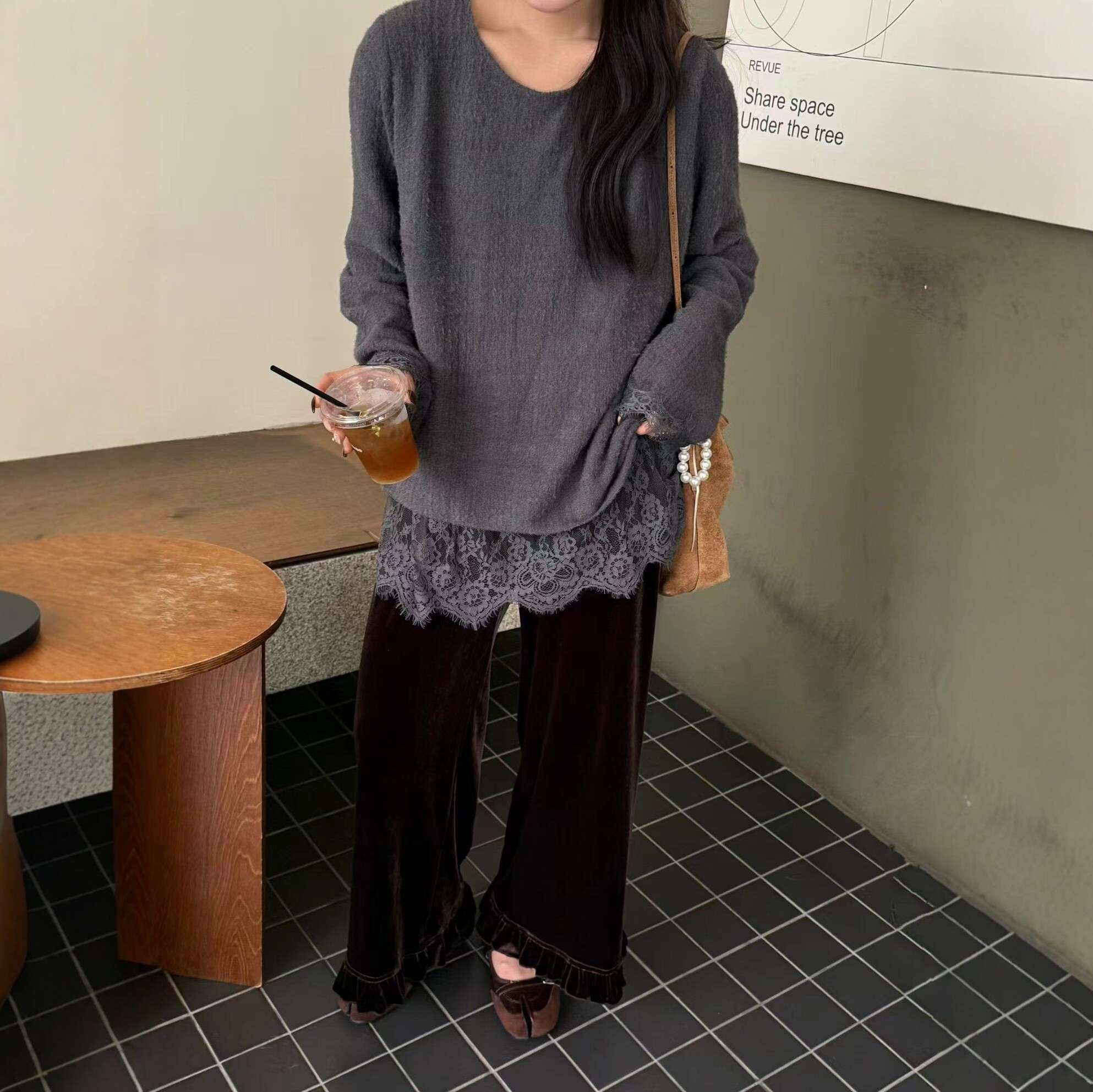 蕾丝拼接圆领长袖毛针织衫女2026