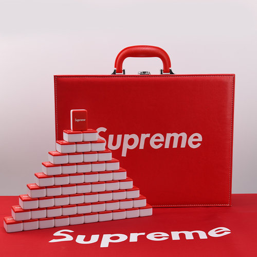 红色卡通麻将喜庆麻将