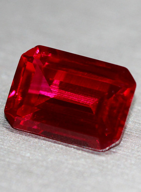 长方形红宝石鸽血红色缅甸彩宝裸石戒指戒面吊坠镶嵌男女转运切面
