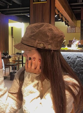 高品质老钱风复古时髦麂皮绒平顶报童帽秋冬显脸小马术帽鸭舌帽子