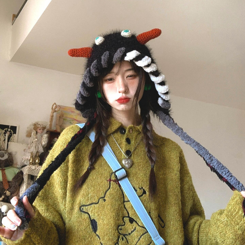 大头围卡通可爱搞怪小怪兽毛绒帽子2025新款显脸小保暖针织包头帽