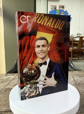 纪念 C罗金球奖特别版 亚克力砖水晶展示块球星球迷用品 桌面摆件