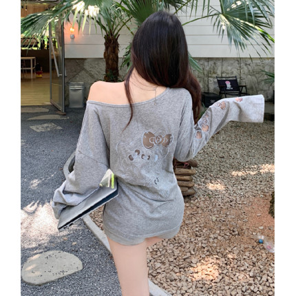 慵懒松弛感kitty猫薄款透气镂空刺绣斜领长袖t恤女防晒罩衫上衣