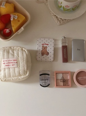 可爱迷你纯色ins风化妆包便携夹棉收纳包口红钥匙包韩系旅行洗漱