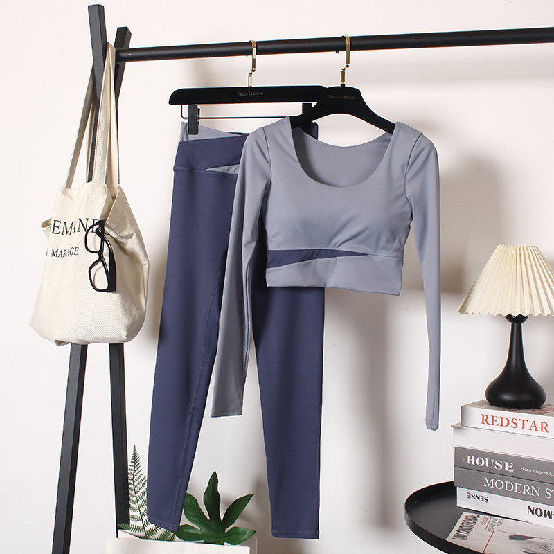 拼色瑜伽服套装秋长袖无痕裸感紧身运动速干跑步健身套装女含胸垫