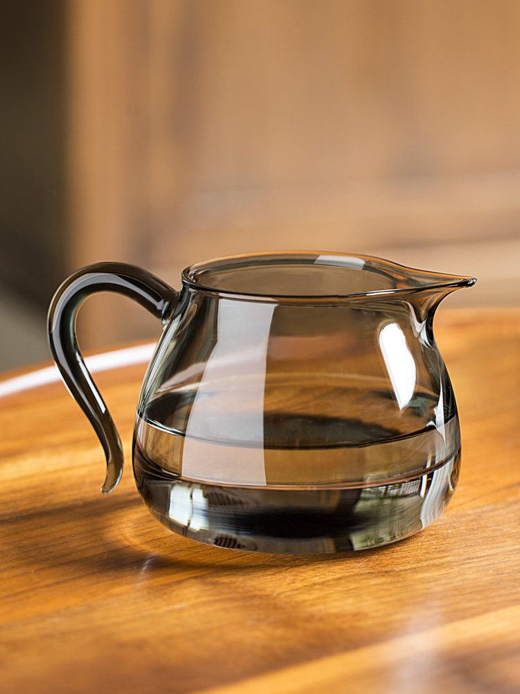 一品工坊博览会杯玻璃高端加厚茶杯网红功夫茶具茶海公杯茶分配器
