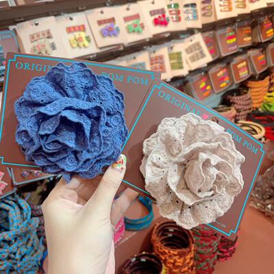 9.24韩国pom新款2025儿童彩色手工布艺蕾丝花花发夹鸭嘴夹