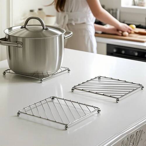 Square Metal Pot Mat Coasters Heat Insulation Pad for Bowl D