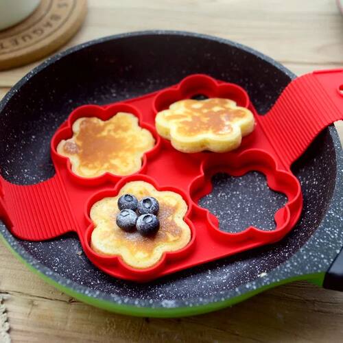 7 Hole Egg Pancake Ring Nonstick Pancake Soufflé Making Mol