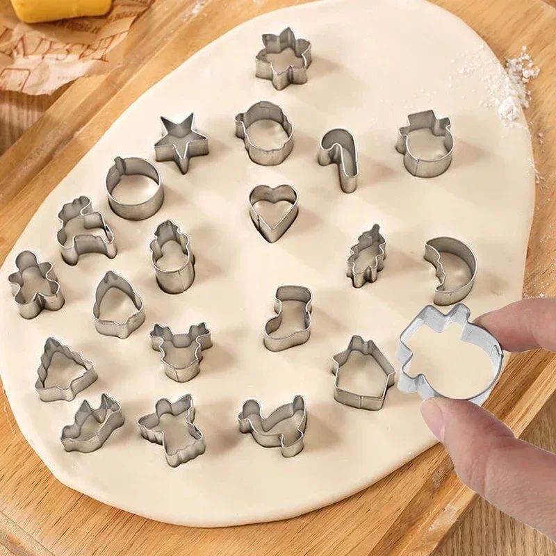20Pcs/Set Mini Stainless Steel Cookie Cutter Biscuit Mold Ch