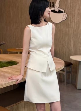 渠道好货# 進口三醋酸混纺船领无袖假两件气质简约连衣裙女春夏新