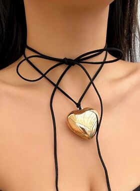 Goth Black Velvet Big Heart Pendant Choker Necklace for Wome