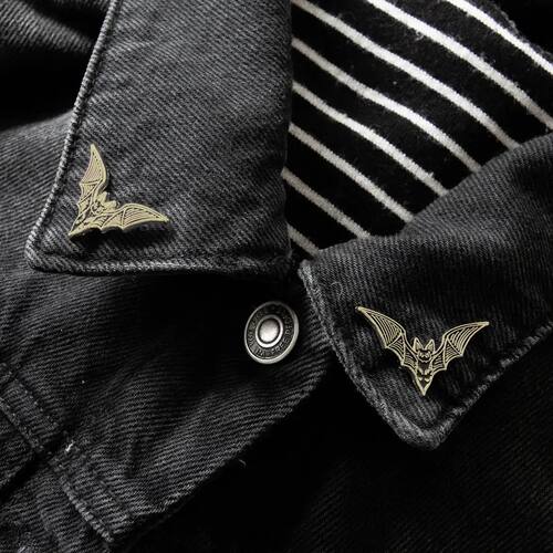 2pcs Bat Enamel P Gothic Punk Witch Halloween Brooch Collar