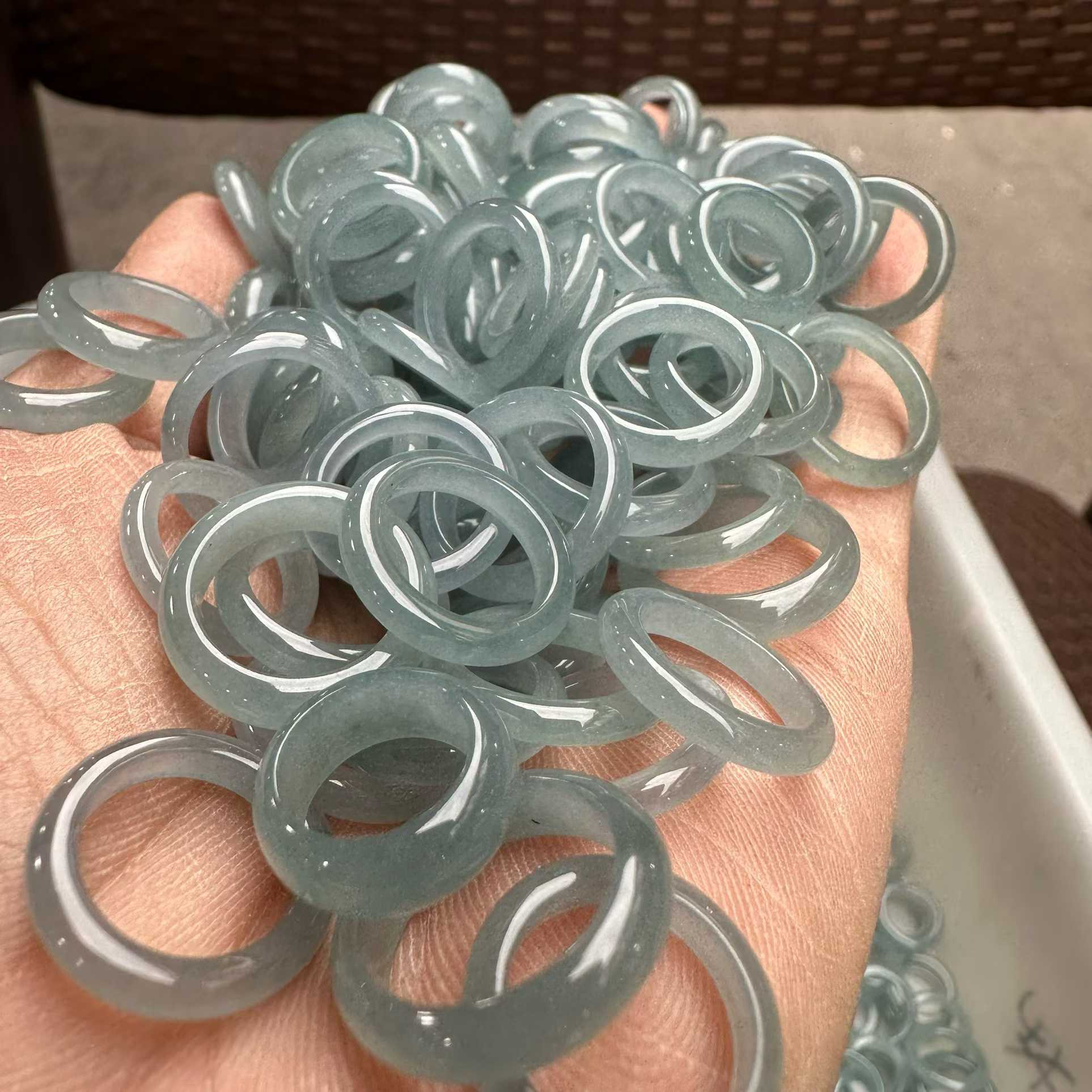 天然冰种危地马拉翡翠A货蓝水跑环玉石圆环圆圈玉环佛珠手持配件