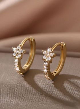 Mini Zircon Star Hoop Earrings for Women Gold Plated Metal E