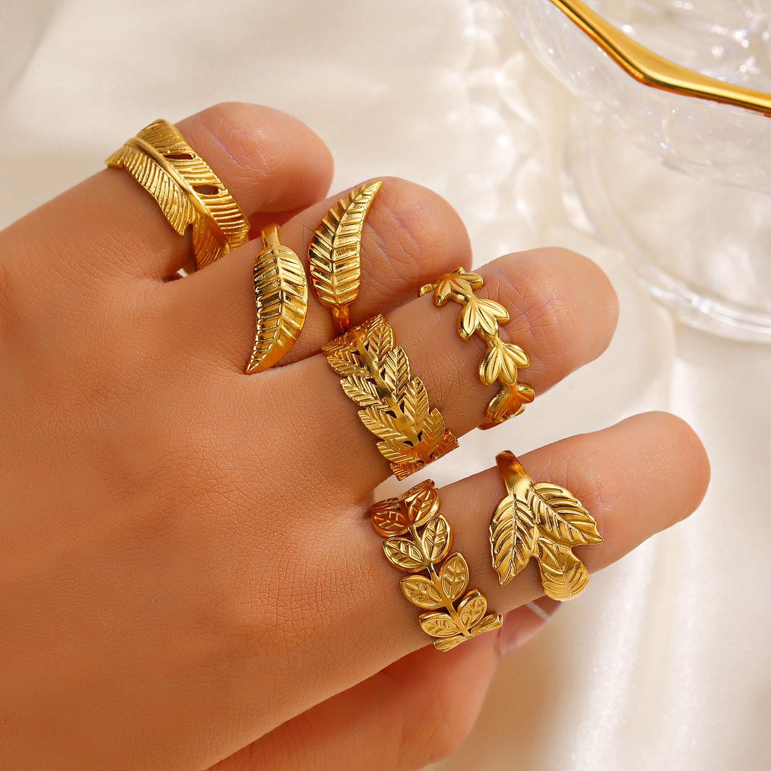 Popular Stainless Steel Leaf Ring French Vintage Opening 18k