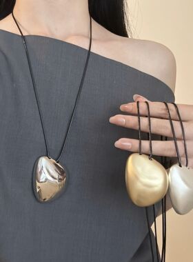 Fashion Matte Metal Irregular Pendant Necklace for Women Gir