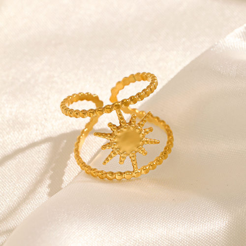 Exaggerated Stainless Steel Eight Mans Star Ring Female Pers