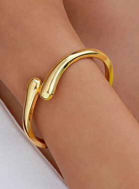 Hot Sale Exaggerate Individuality Metal Smooth Surface Water