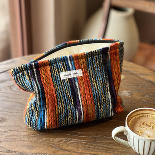 【君和布包】秋冬波西米亚色织彩条化妆包女士手袋手拿包文艺复古