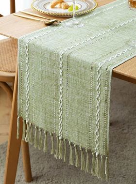 Green Table Runners Boho Rustic Tassels Farmhouse Braided St