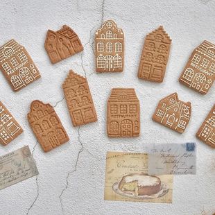 4Pcs 3D Christmas Gingerbread House Pattern Cookie Cutter Ha