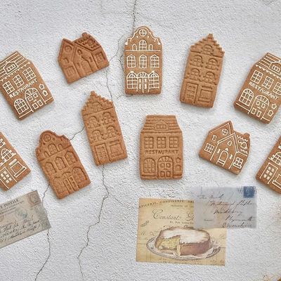 4Pcs 3D Christmas Gingerbread House Pattern Cookie Cutter Ha