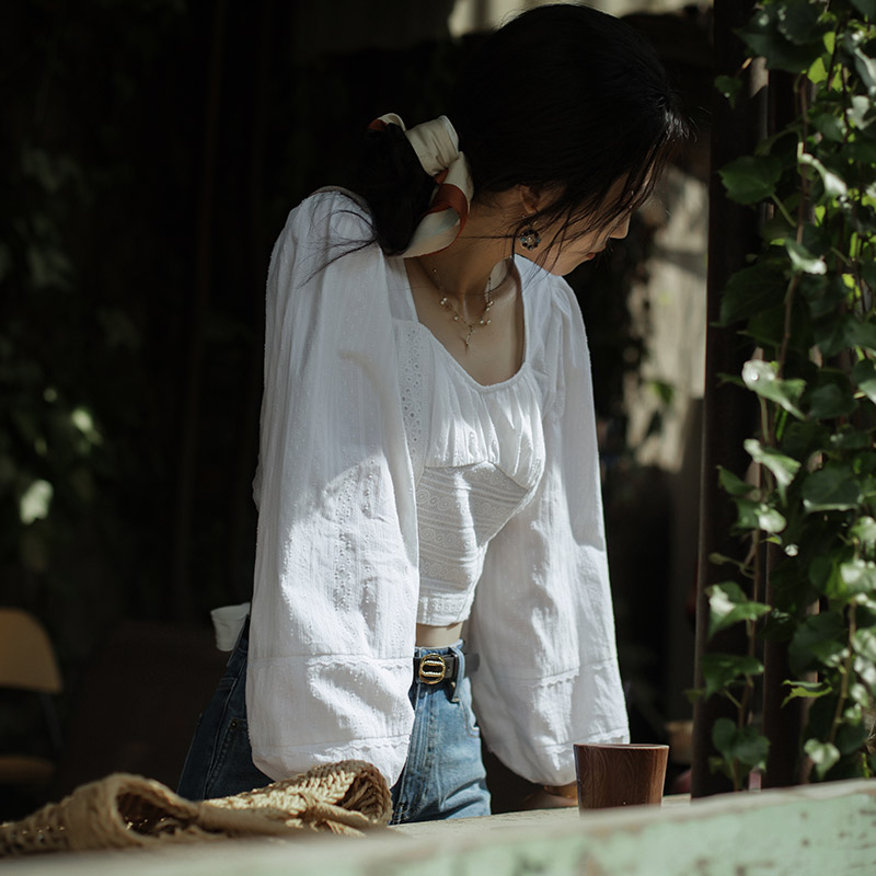 衬衫重工法式复古方领高腰