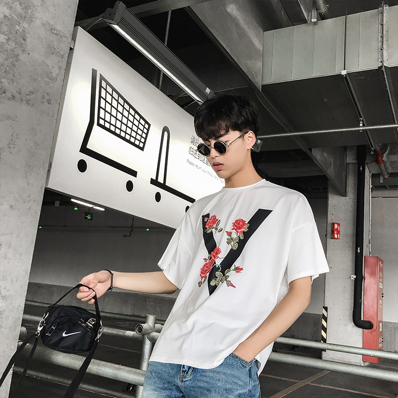 714-3-T083男装新款高端直喷印花港风体恤原创黑白情侣装图片