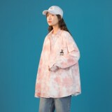 粉红色