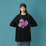 黑色