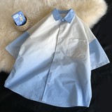 浅蓝色