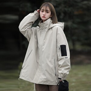 1404-1-9335-p85高品质棒球服潮流冲锋衣时尚简外套休闲百搭,时尚网店颜色搭配图片