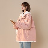 粉红色