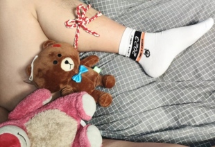 2023橙黑--两双包邮日常白袜中筒独立设计原创高端绣花青年熊猴狒