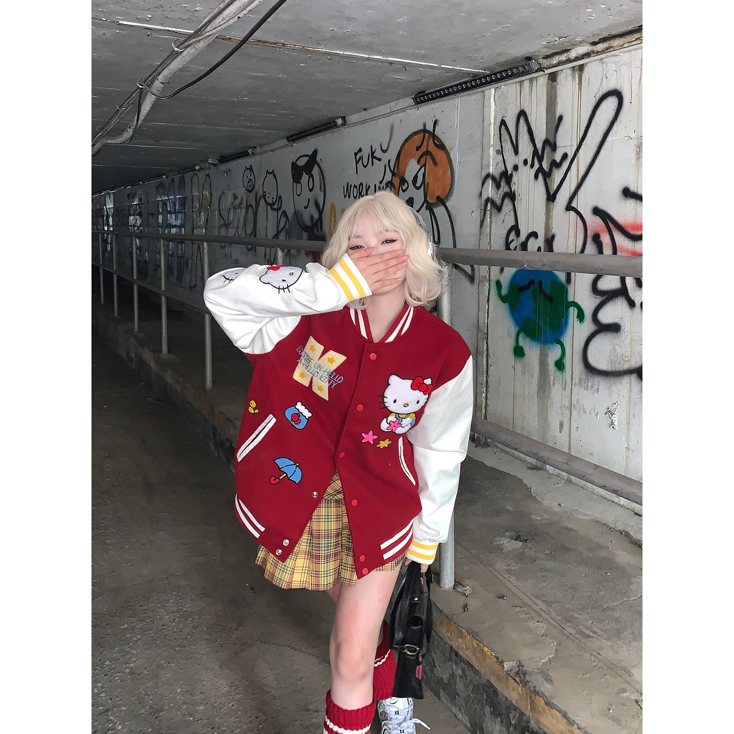 kt猫棒球服外套卡通显白夹克上衣