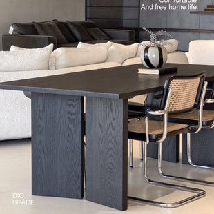 北欧原木长桌侘寂黑色实木餐桌工作台简约客厅家用书桌长方形饭桌