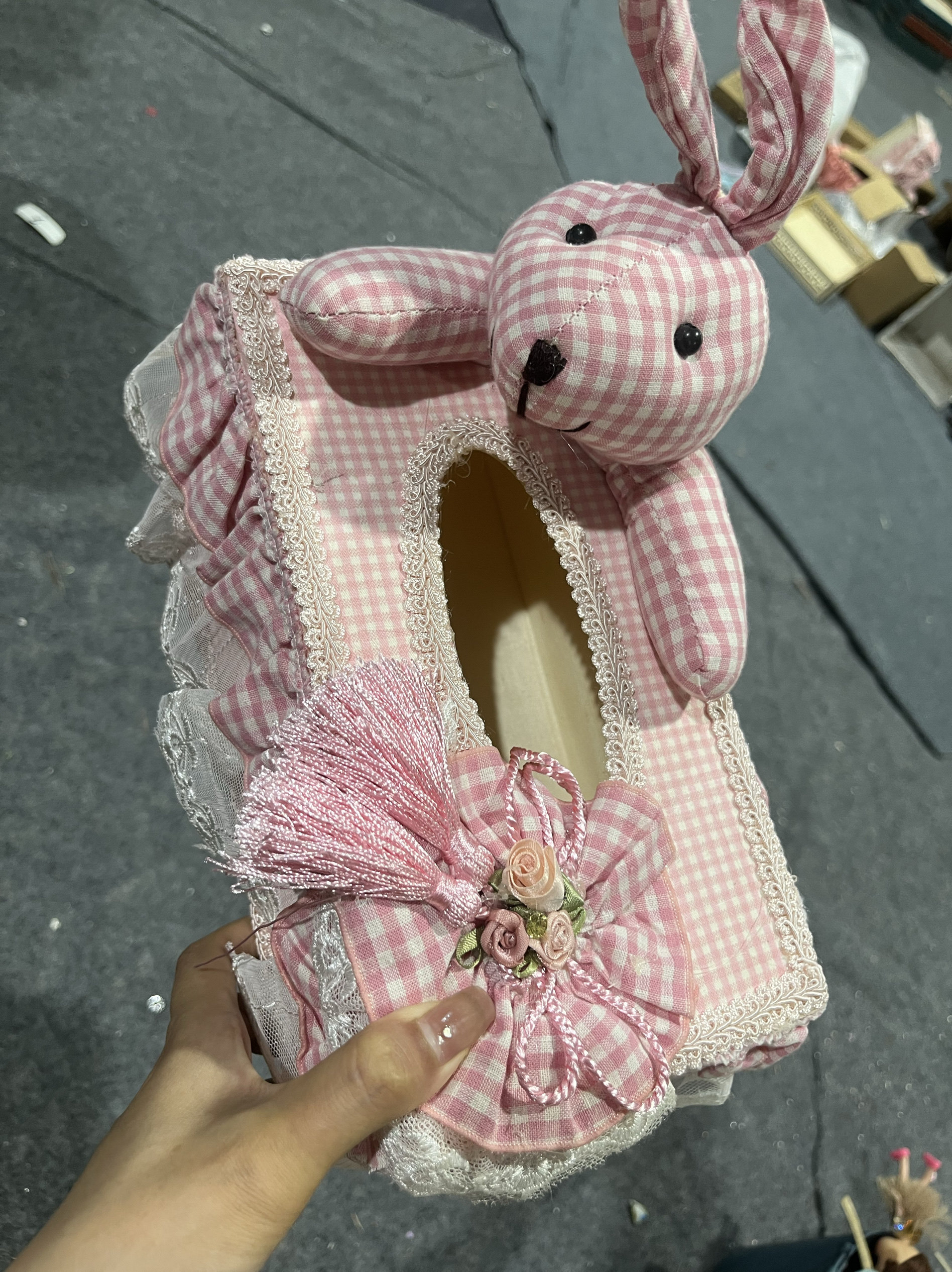 玩偶兔子抽纸盒木质颜色随机