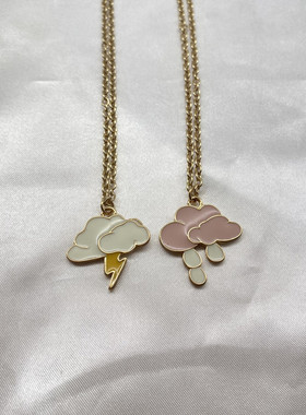 合金女白云闪电阵雨项链