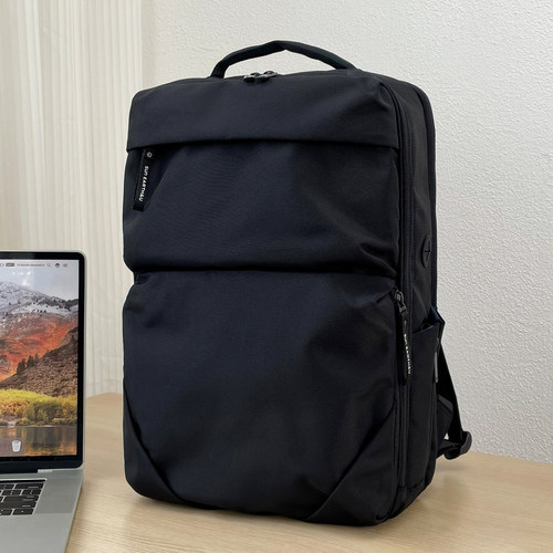 日本正品商务双肩包16寸电脑包出差旅行大容量轻便上班通勤背包