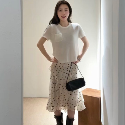 oker章壳儿2026春季新款女天丝波点半身裙+全羊毛后开叉短袖针织