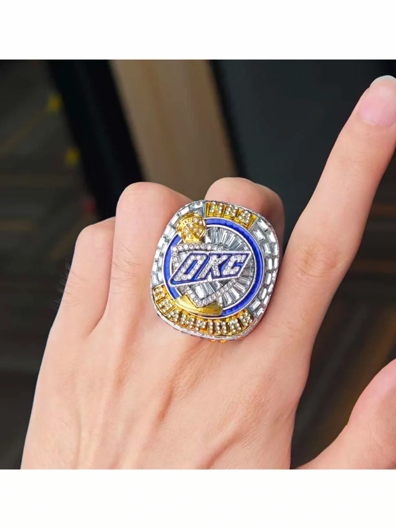 专业定制 2025年俄克拉冈亚历山大雷霆队总冠军戒指限量款
