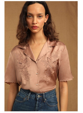 2022新款西装领法式小众短袖衬衫女宽松款复古西装领粉色上衣夏季