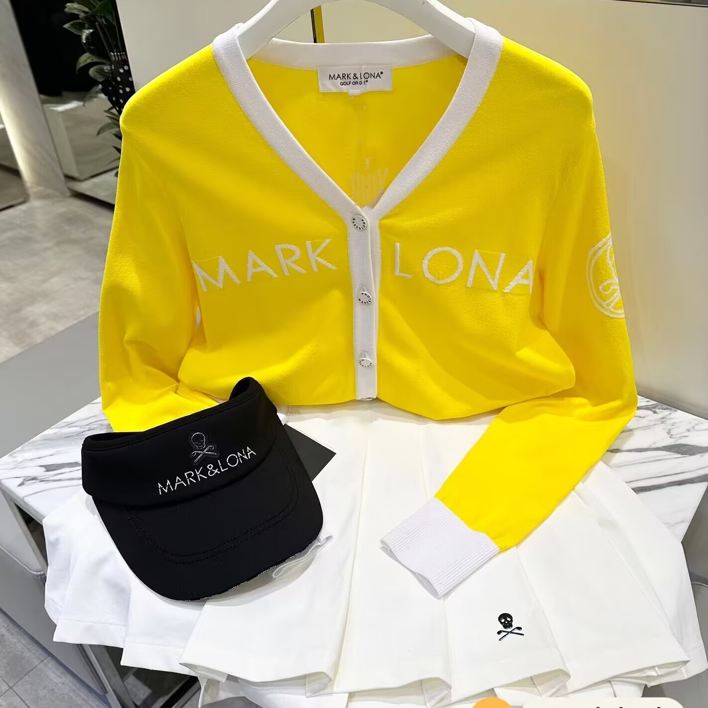 MARKLONA秋冬韩国女士高尔夫穿搭