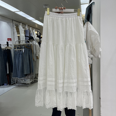 白色蕾丝网纱拼接半身裙