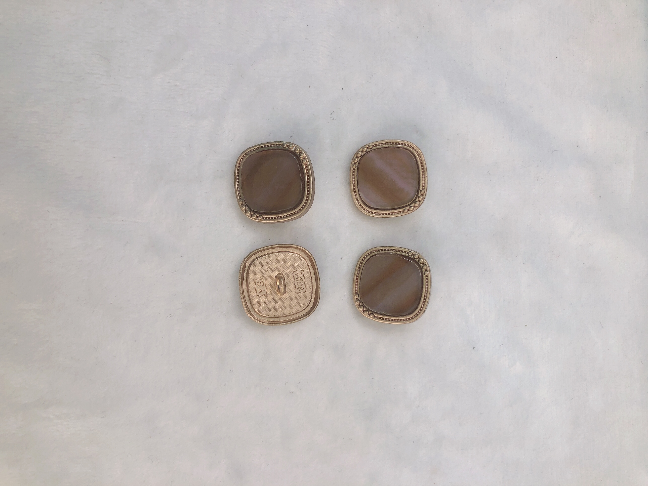 Jstudio/ 小香金属风钮扣方形毛衣扣双面尼羊剪绒大衣扣子14